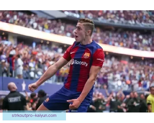 足球新赛季新秀榜揭晓，年轻球员表现值得关注